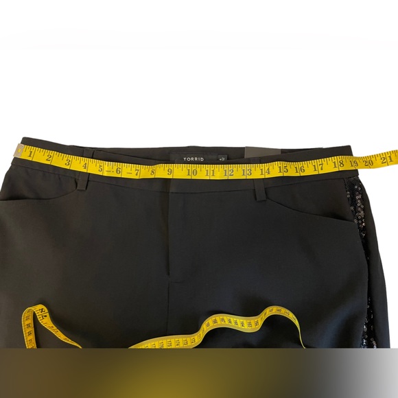 Torrid Black Dress Pants Sequined Sides Size 14 Skinny New WT - Picture 13 of 15